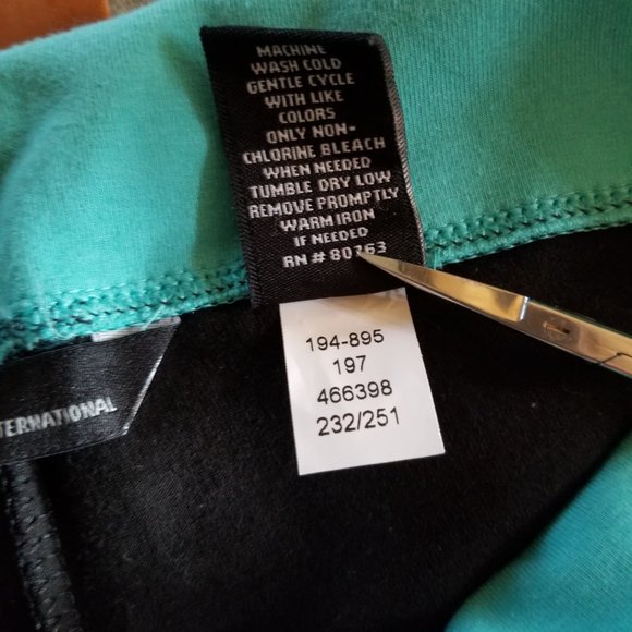 Moda International Victoria's Secret Foldover Bootcut Yoga Pant - Picture 2 of 9